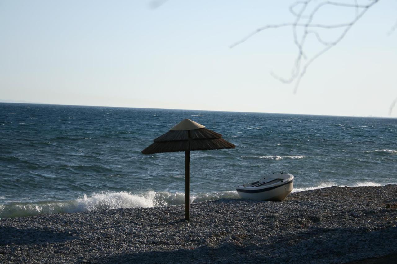 Nafpaktos Cottage By The Sea For Travelers And Dreamers! Exterior foto